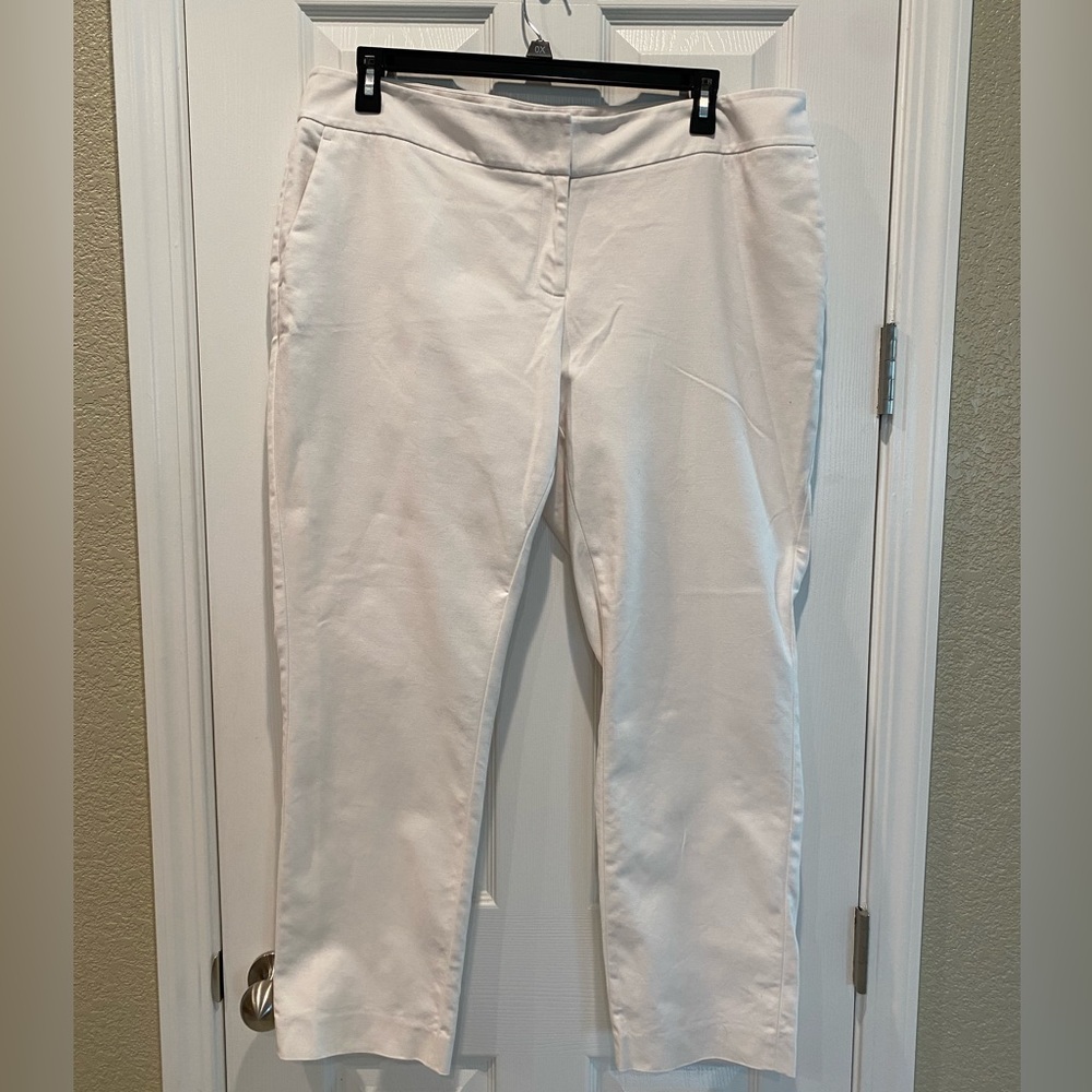 Vince Camuto white slacks